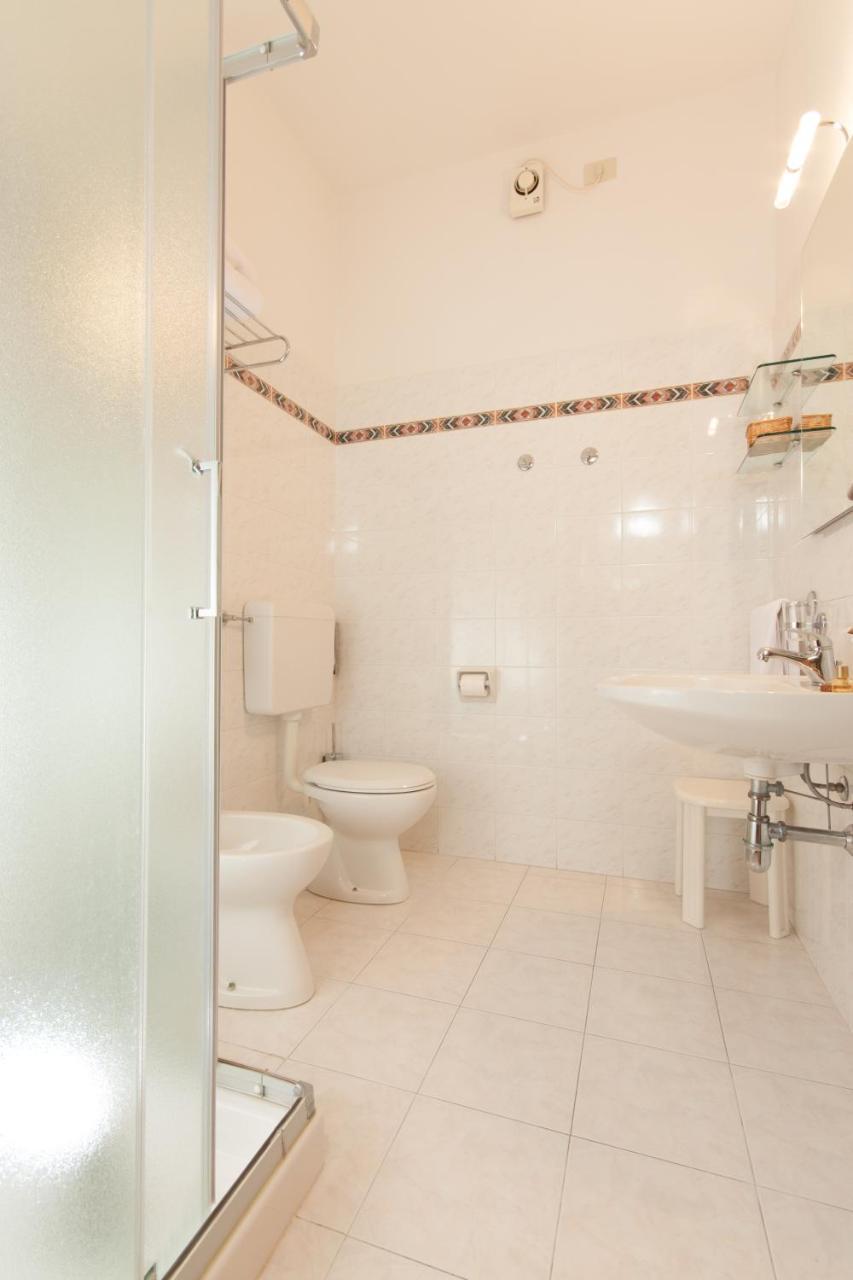Albergo Vittoria Salsomaggiore Terme Ngoại thất bức ảnh
