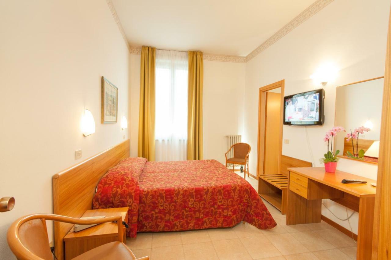Albergo Vittoria Salsomaggiore Terme Ngoại thất bức ảnh